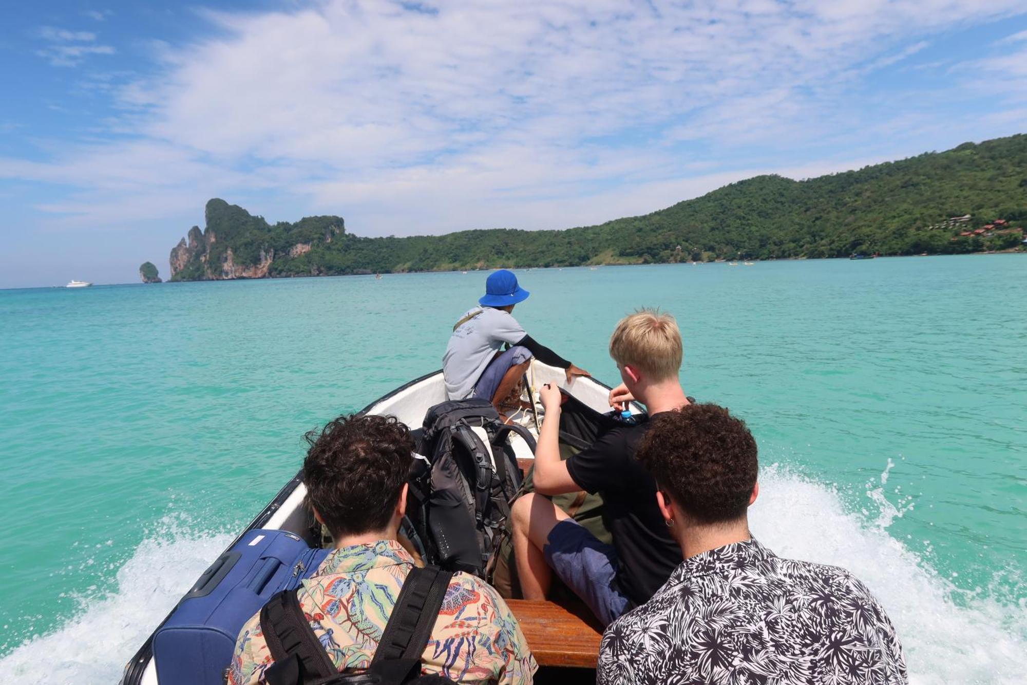 Phi Phi Sea Sky Resort Phi Phi Don Quarto foto